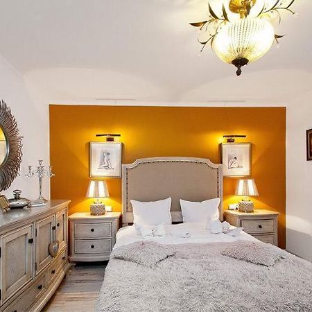 Lyla Apartment Galaţi Екстериор снимка