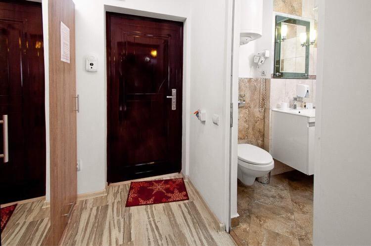 Lyla Apartment Galaţi Екстериор снимка